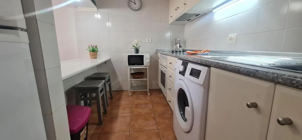 Vivienda Vacacional Marineda Sol Con Piscina El Medano Apartment Spain